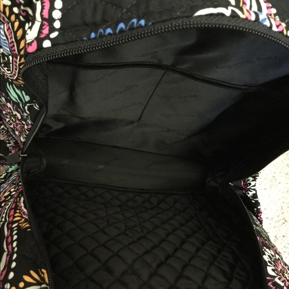 NWT VERA BRADLEY CAMPUS BACKPACK - Picture 4 of 4